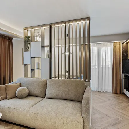 Met4l Appartement Constanţa